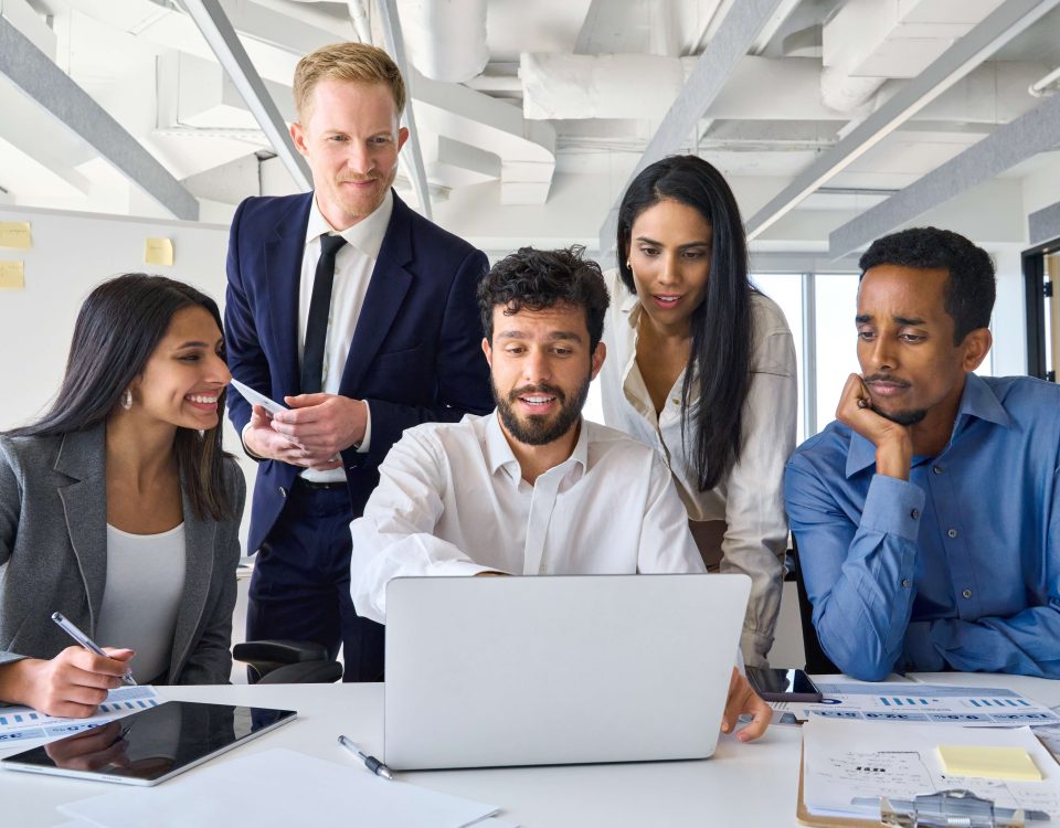 Kennedy Ross running corporate sales enablement workshop in the UK